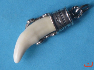 Wolfszahn 072