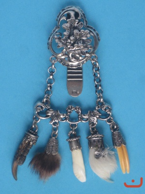 Chari-Stecker 4098
